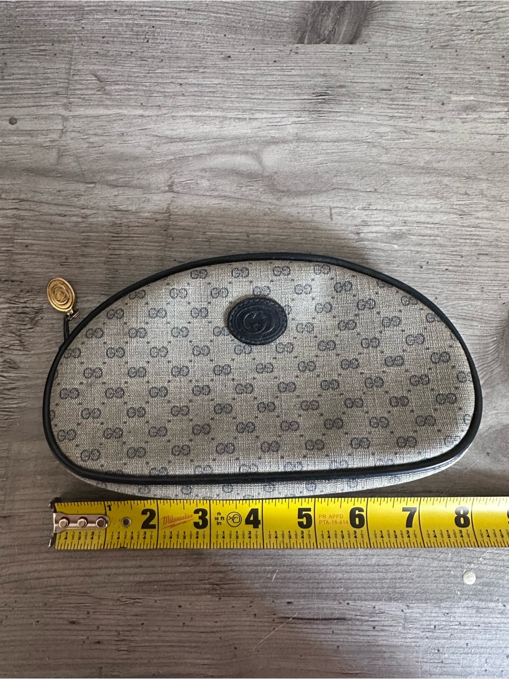 vintage Gucci Micro GG supreme coated canvas zipper pouch - Picture 8 of 9
